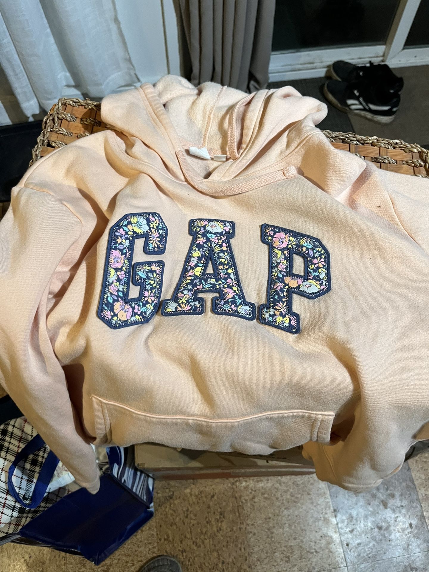 Women’s GAP Hoodie Sweatshirt