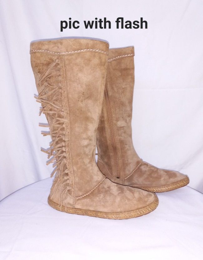 UGG Mammoth fringe knee high Mocassin Boots, Retired Chestnut size 7 EUC VTG