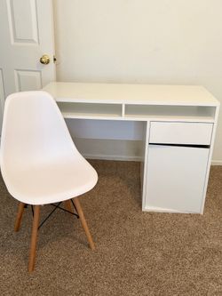 White Desk & Chair
