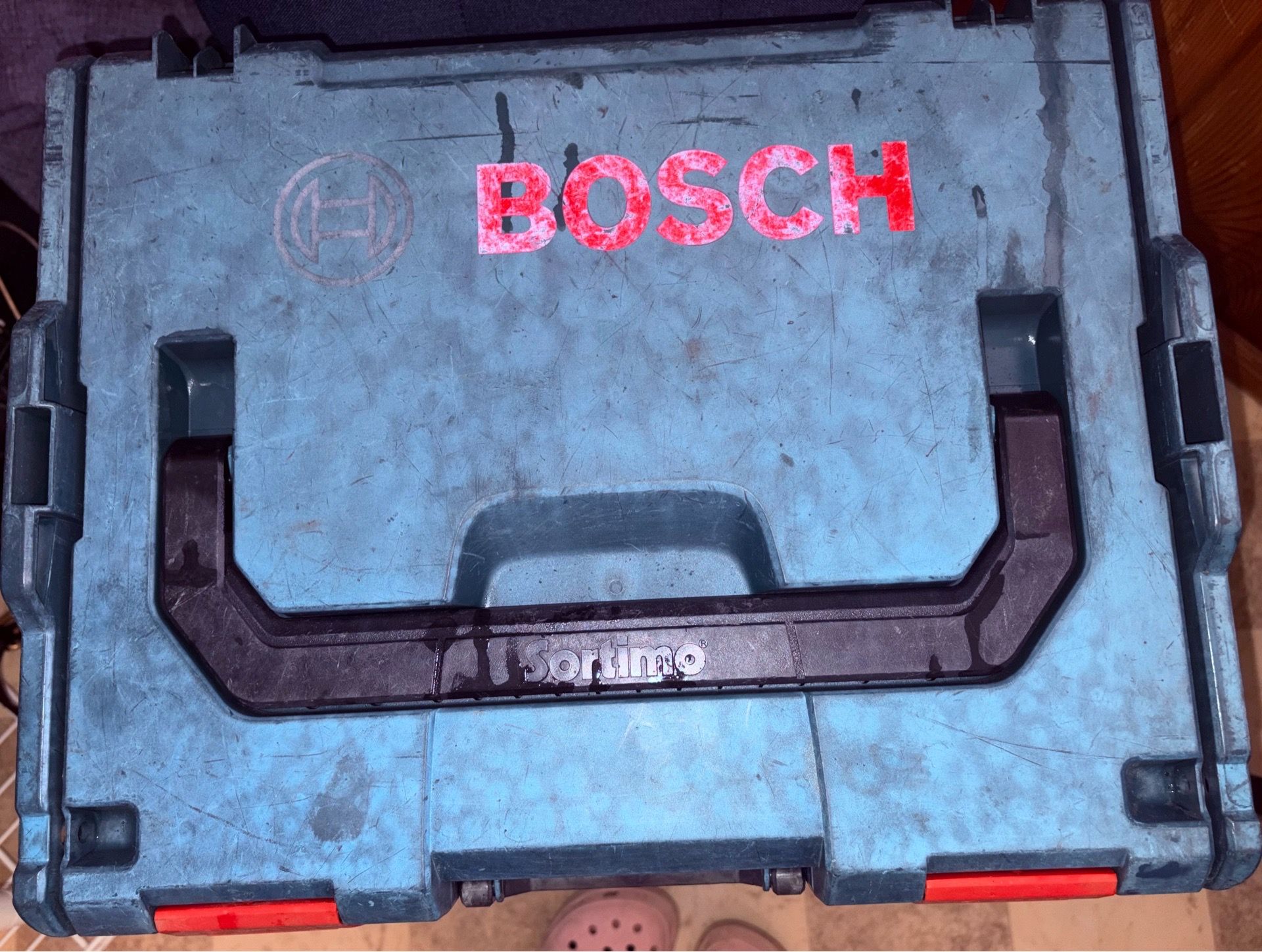 Bosch Impact Driver & Drill Set ( w/ two batteries, charger, cordless 18 v)