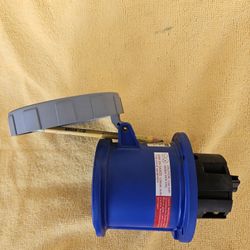 Leviton 460R9W Receptacle 250v, 60a, 3Ph