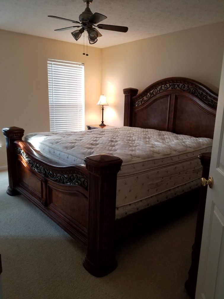 Bedroom Set
