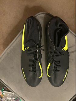 Nike Phantom Vision Academy DF sneakers