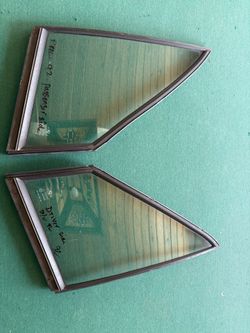 1992 BMW 325ic Convertible rear quarter glass panels