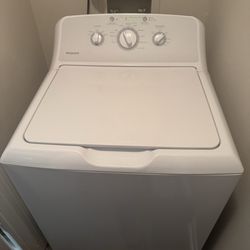 Hot point washer and dryer set