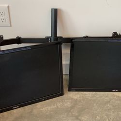 2 Asus Monitor With Split screen Arms