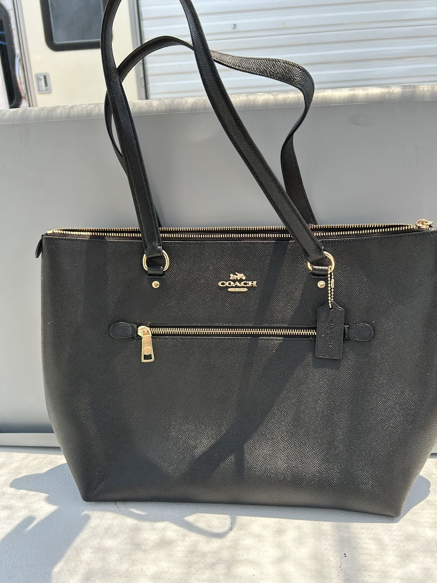 Couch Bag In Good Condition