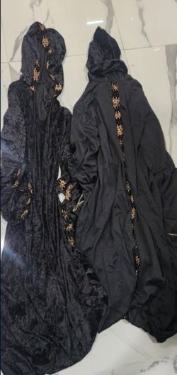 His & Hers Vampire Halloween Costumes With Make up 