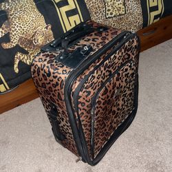 Luggage Medium Size 