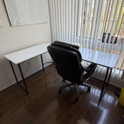 L Shaped desk And/or chair 