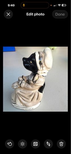 Rare, Chess 1957 Whistlers Mother Hand Painted Ceramic