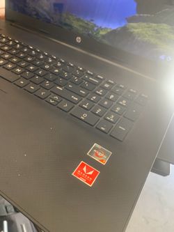 Hp 17 Ryzen 7 16gb