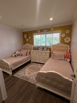 2 Twin beds and Dresser