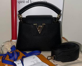 Louis Vuitton Mini Capucines Bag for Sale in Boerne, TX - OfferUp