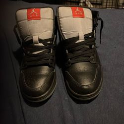 I See To Many People With These Shoes So Trying To Get Ride Of Them 