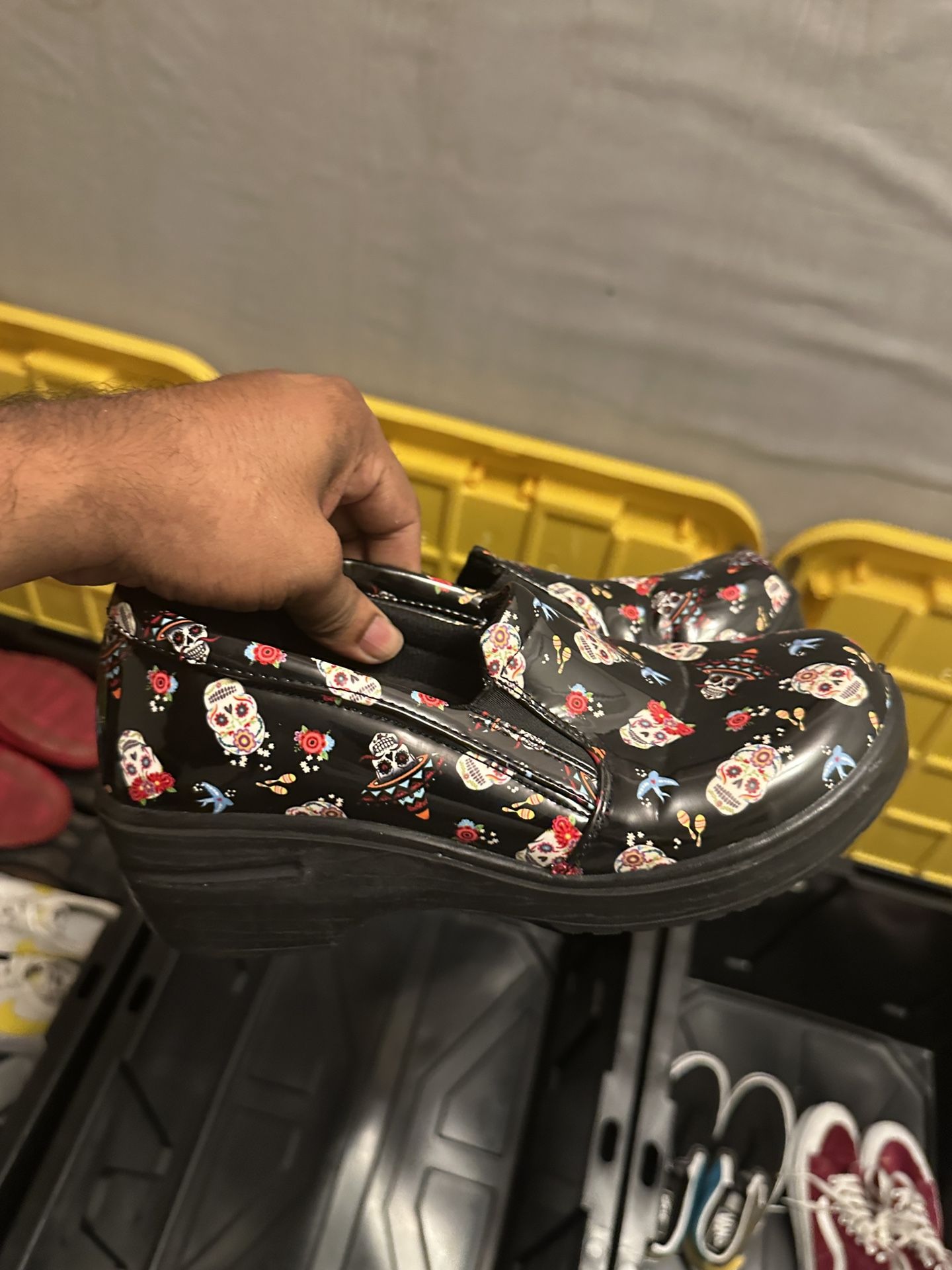 Nurse Shoe 7.5