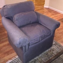 Chair - Living/Family Comfy Chair