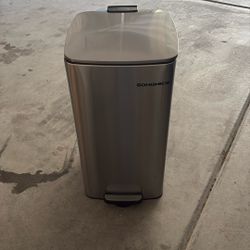 Kitchen Trash Can, 8-Gallon (30 L) Trash Bin