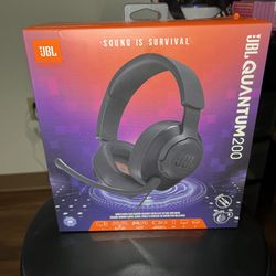 JBL QUANTUM 200