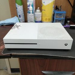 Xbox One S 