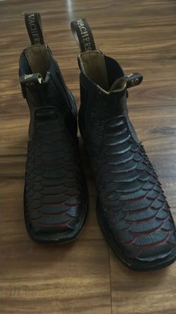 Vachers size 7