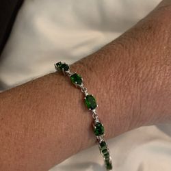 Chrome Diopside And Silver Bracelet 