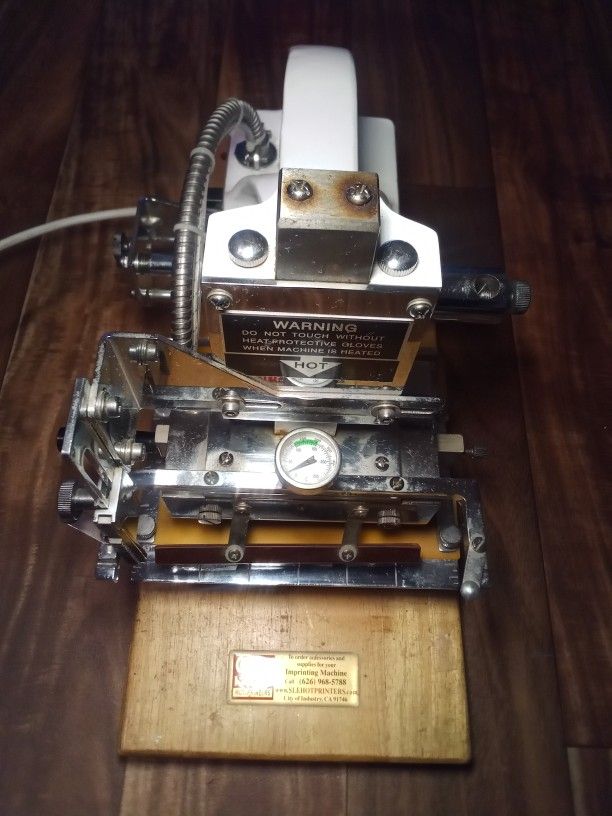 SLE HOT PRINTER 800 FOIL IMPRINTING MACHINE HOT STAMPING MADE N USA