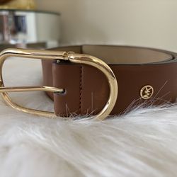 Michael Kors Tan Belt with Gold Buckle - Size M