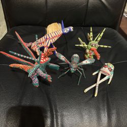 Collection Of 5 Small Vintage Mexican Alebrije Wood Carvings 