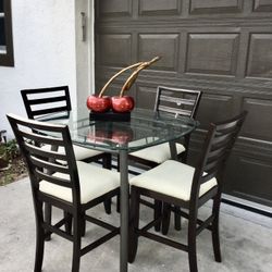 Counter Height Glass Dining Table With 4 Chairs 
