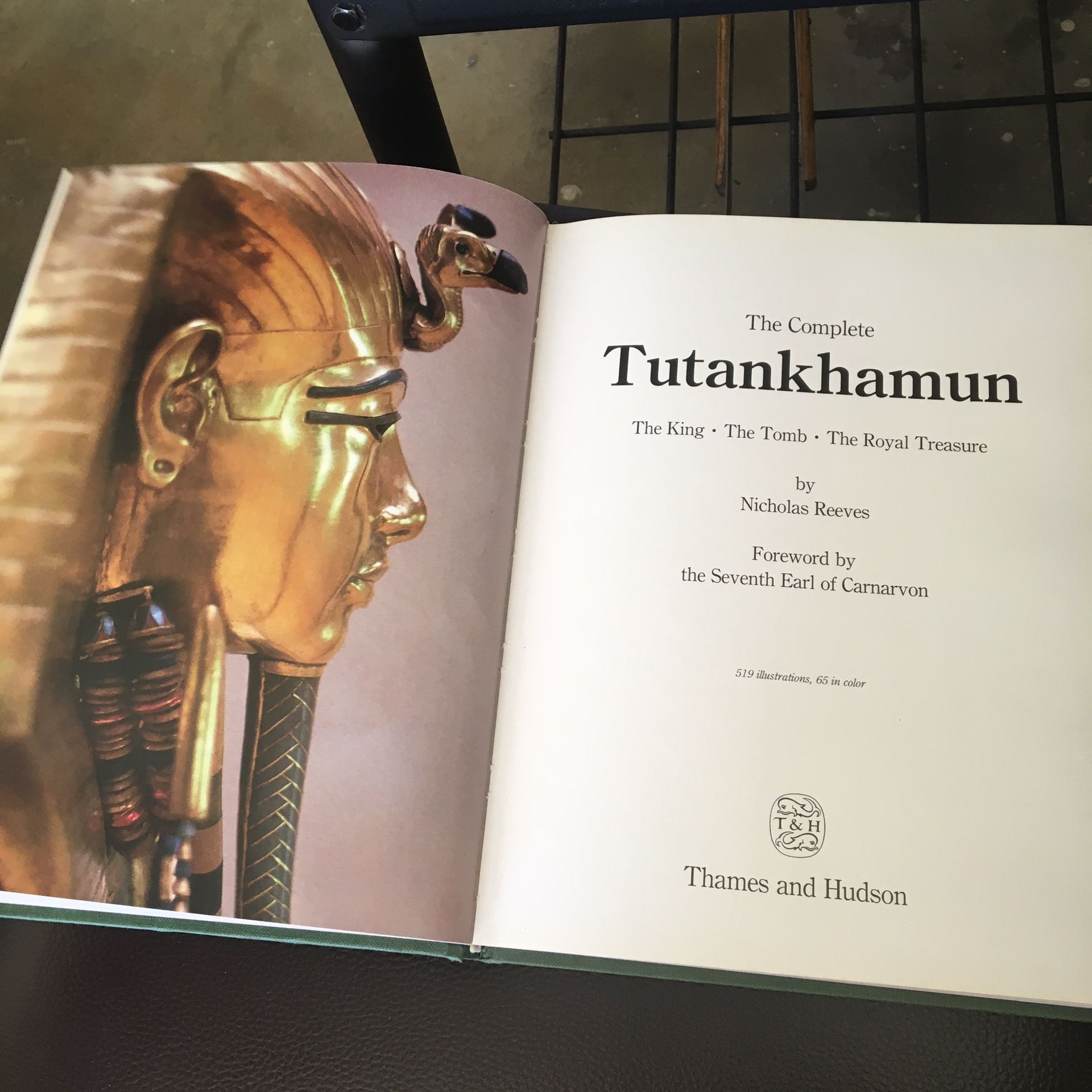 The complete Tutankhamen vintage 1990 book