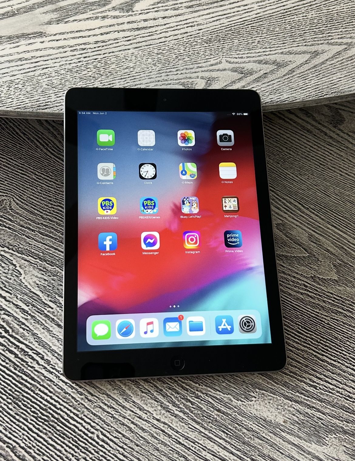 Apple IPad Air 64GB- A1475- Unlocked/Reset. $50