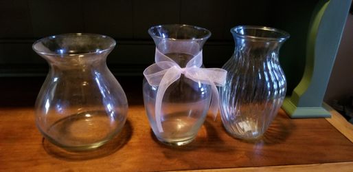 3- Vases