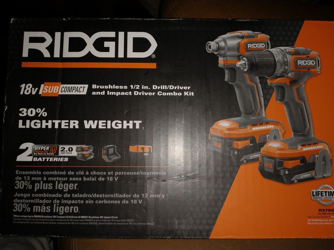 Ridgid BRUSHLESS Drill Driver and impact Driver Combo Kit