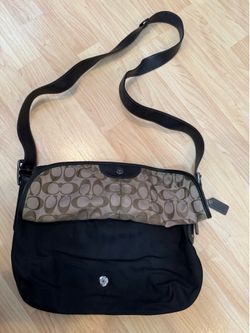 Big Coach Women’s Black Bag Purse