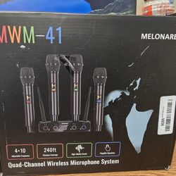 Melonare Quad-channel Wireless Microphone System Mwm-41 NEW 4x10 Adj Frequency