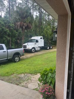 Semi truck