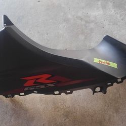 2017 SUZUKI GSXR1000R LEFT FRONT UPPER MID SIDE FAIRING COWL PLASTIC 94682-17K0