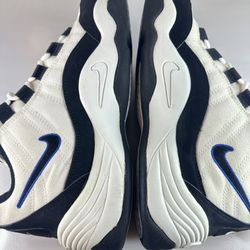 sneakers Nike Air US10 B QUE 1997 vintage rare excellent quality good condition for Sale in Puyallup WA OfferUp