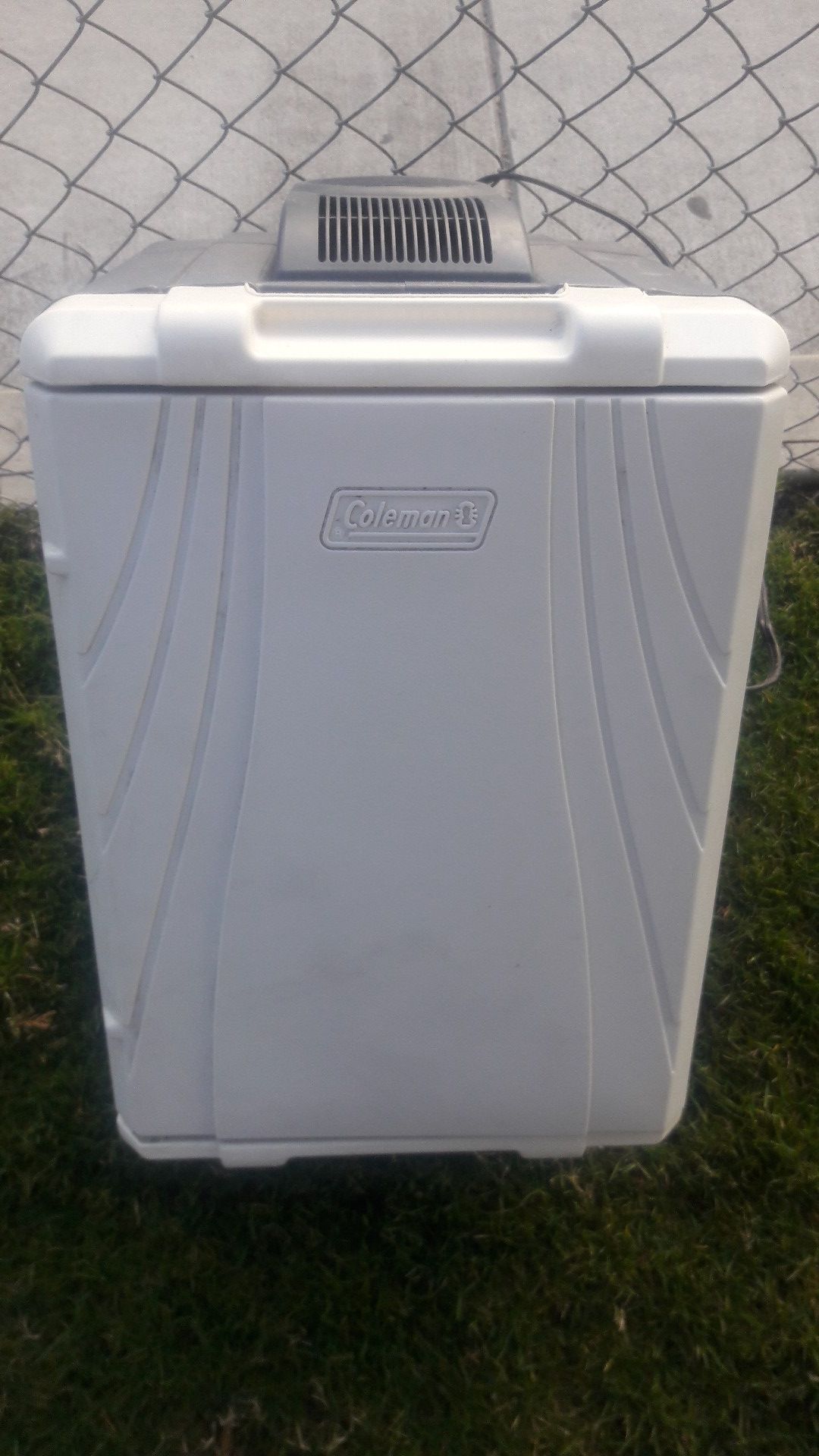 Coleman 12v refrigerator for over the road truck driving or campers