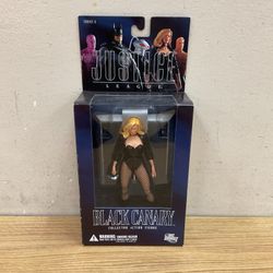 JUSTICE LEAGUE BLACK CANARY COLLECTOR ACTION FIGURE.