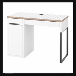 IKEA Micke Desk