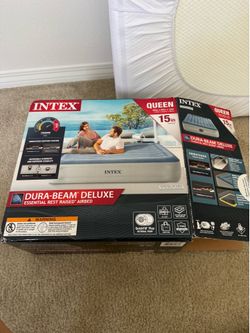 Intex Dura-Beam Deluxe Queen Air Mattress