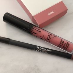 Kylie Velvet Liquid Lipstick & Lip Liner