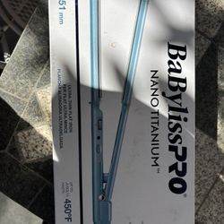 Baybliss Pro Nano Flat Iron