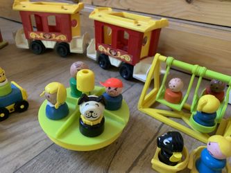 Available! Huge Lot Fisher price little people vintage