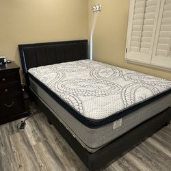 Queen Size Mattress Pillow Top New 