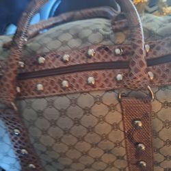 Maleta mediana de mano