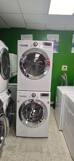 Washer and dryer 27"×78" stackables electric