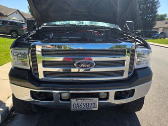 Grill fits 2005 2006 2007 Ford F250 super duty